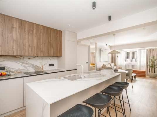 2 bedroom flat / apartment for sale in Barrio Salamanca. Spectacular Apartment In Salamanca Neighborhood