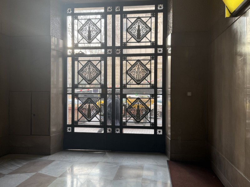 4 bedroom flat / apartment for sale in Barrio Salamanca. A Grand Canvas In The Heart Of Madrid – Velázquez