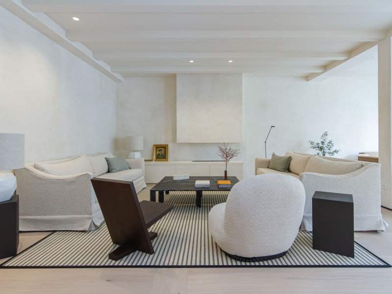 4 bedroom flat / apartment for sale in Chamberí. Exclusive Property In Almagro Designed By Tristan Domecq